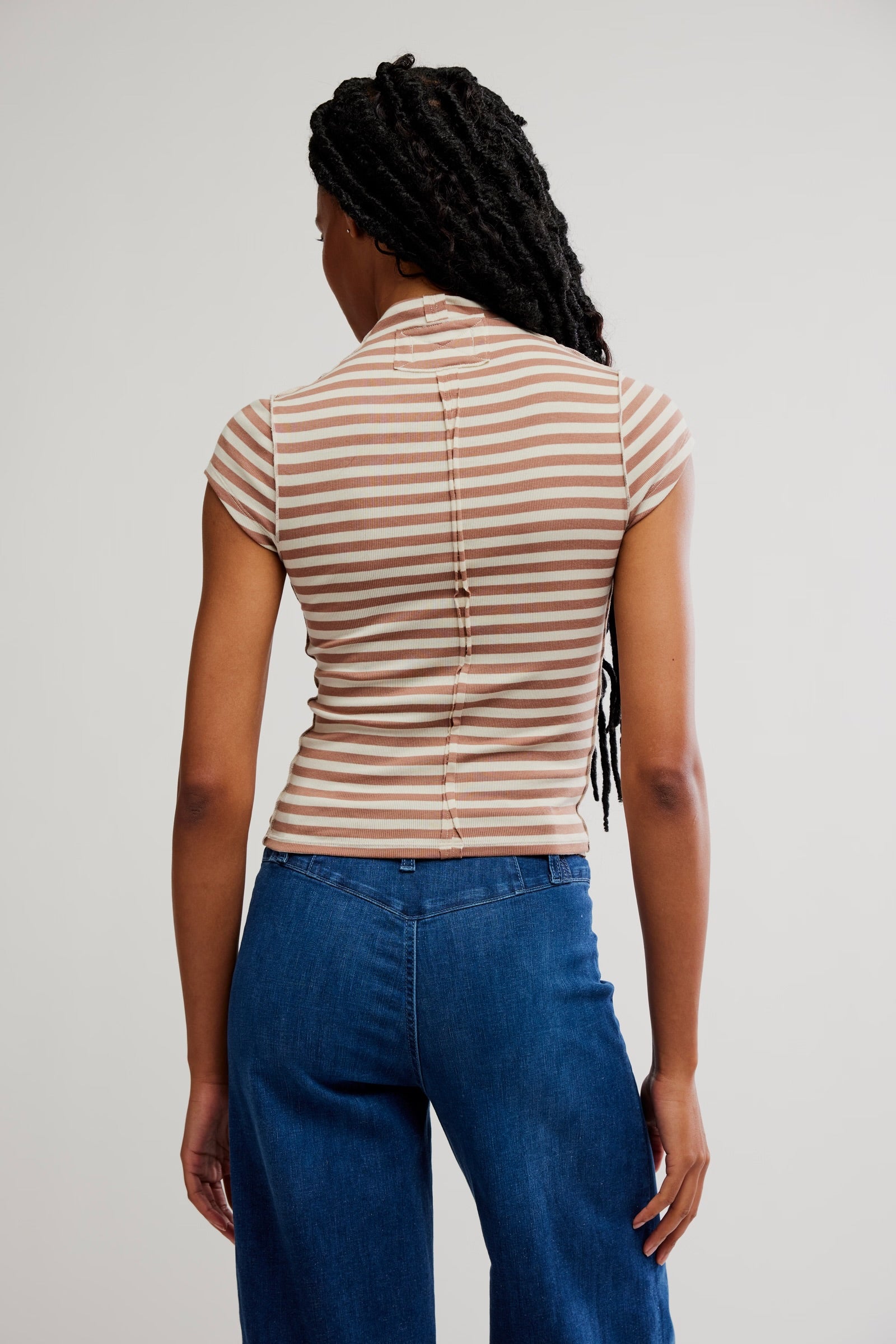 Lola Tee