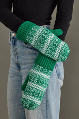 Green & White Winter Pattern Mittens
