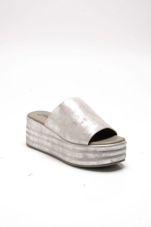 Harbor Flatform Sandal