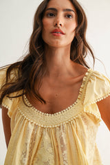 Sleeveless Lace Blouse with Embroidery